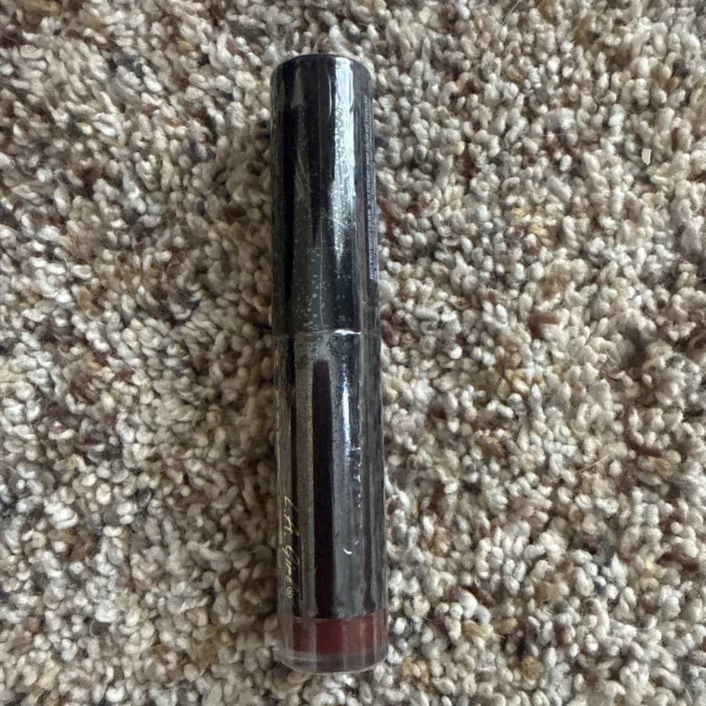 LA Girl Matte Flat Velvet Lipstick- Spicy GLC811, 0.47 oz